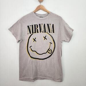 Urban Outfitters Nirvana Smiley Band Crewneck Graphic Short Sleeve T-Shirt Top
